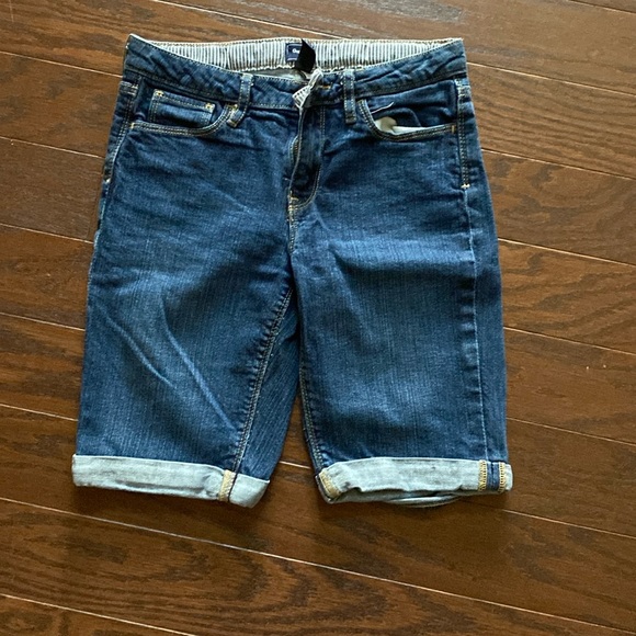Gap kids shorts EUC - Picture 1 of 4